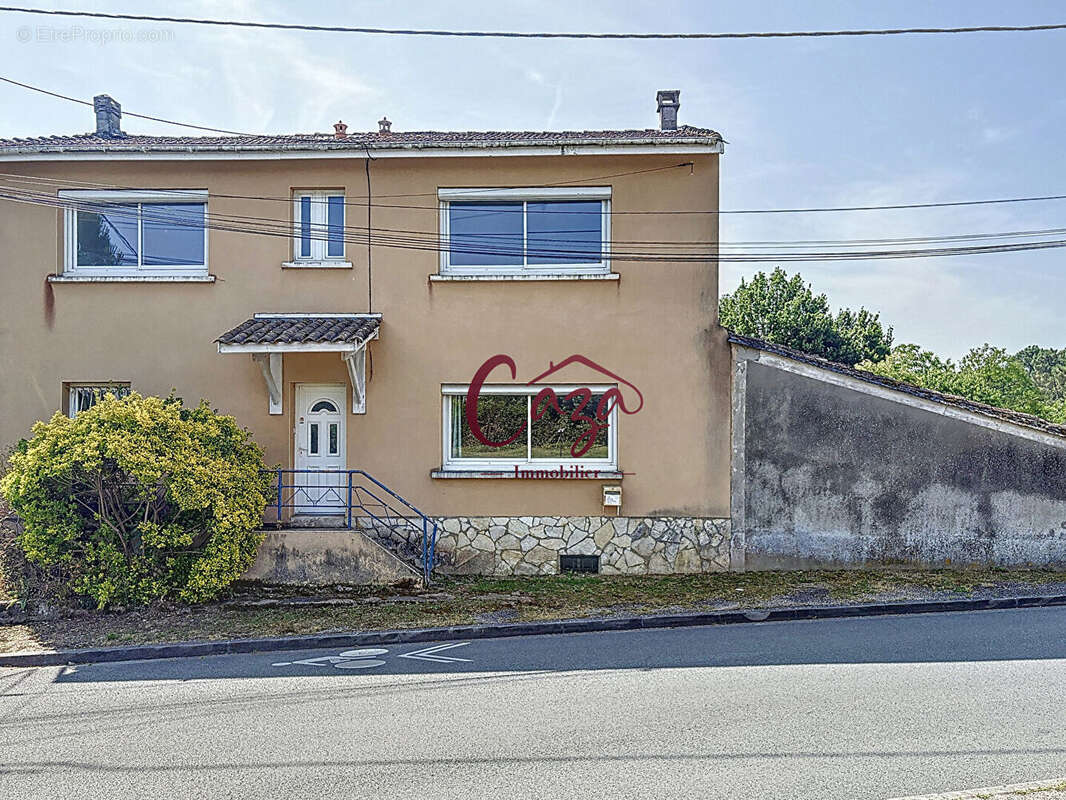 Maison à FARGUES-SAINT-HILAIRE