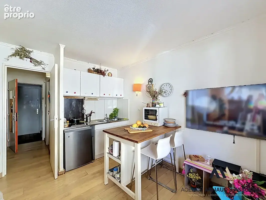 Appartement à SAINT-CYR-SUR-MER