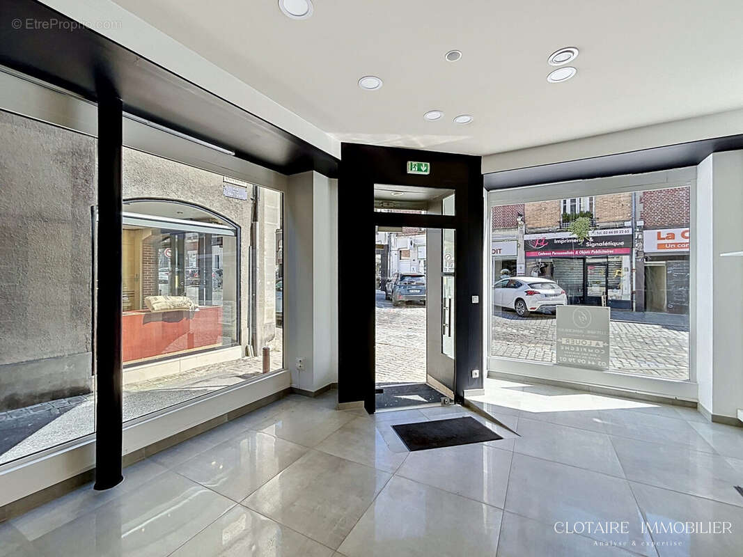 Commerce 100 m² à Noyon  - photo 3