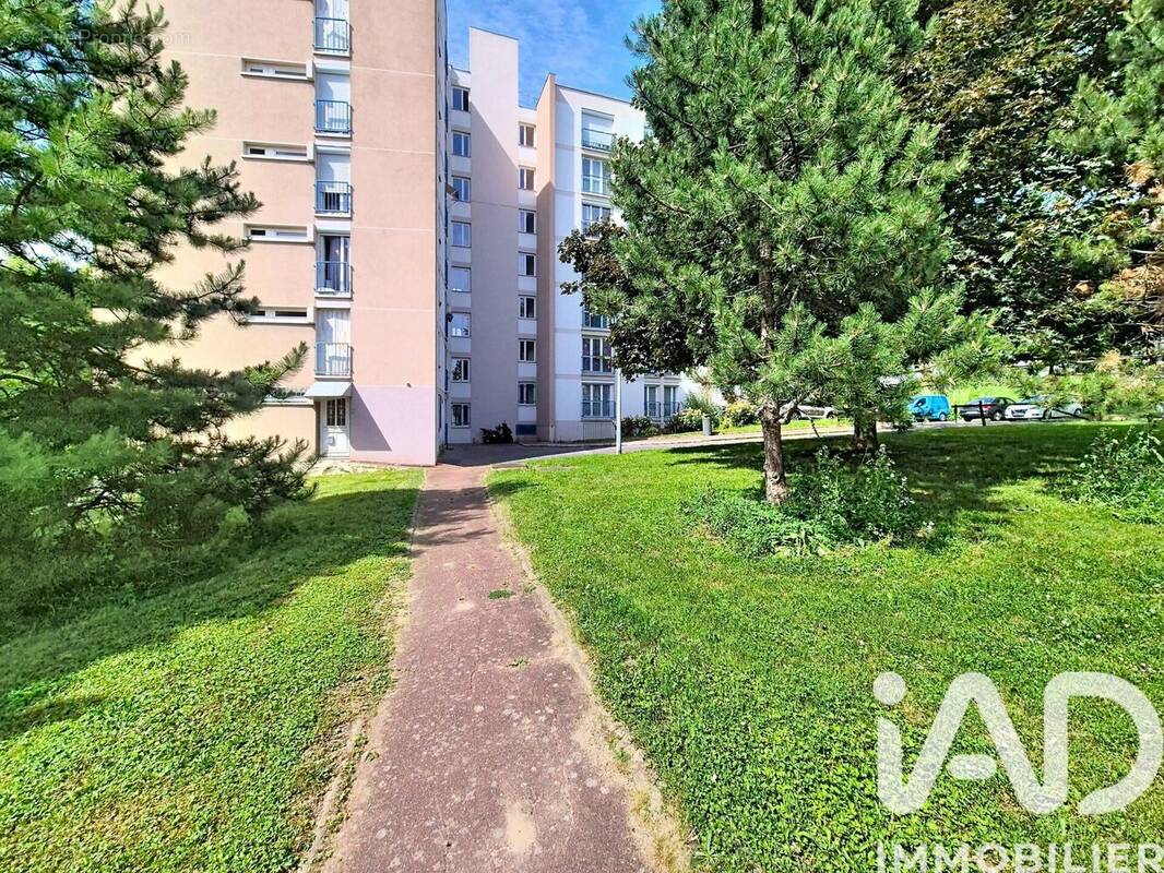 Photo 1 - Appartement à CRETEIL