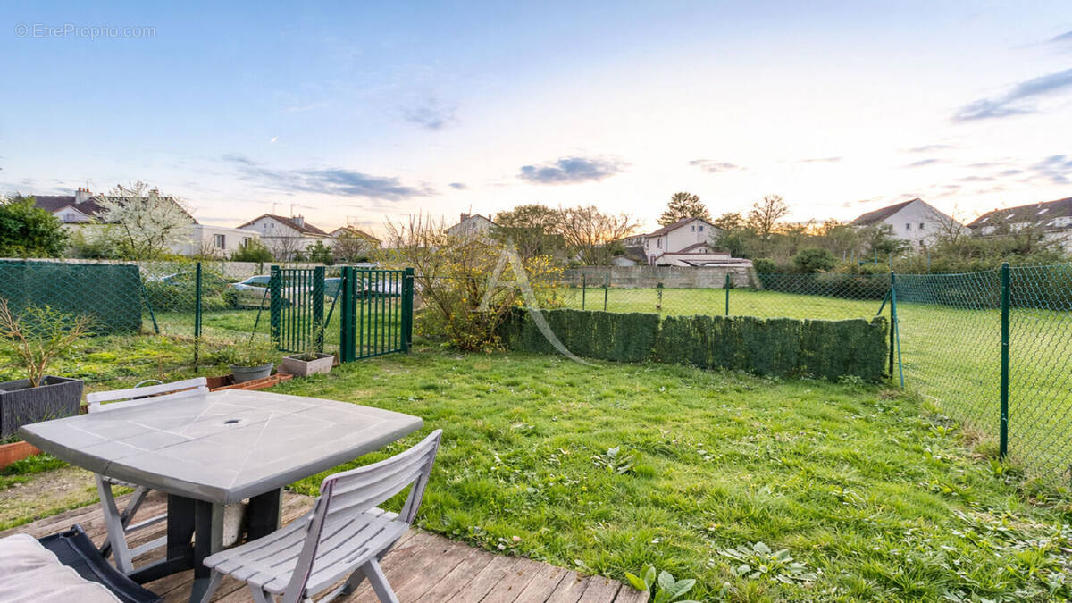 Appartement à GRETZ-ARMAINVILLIERS