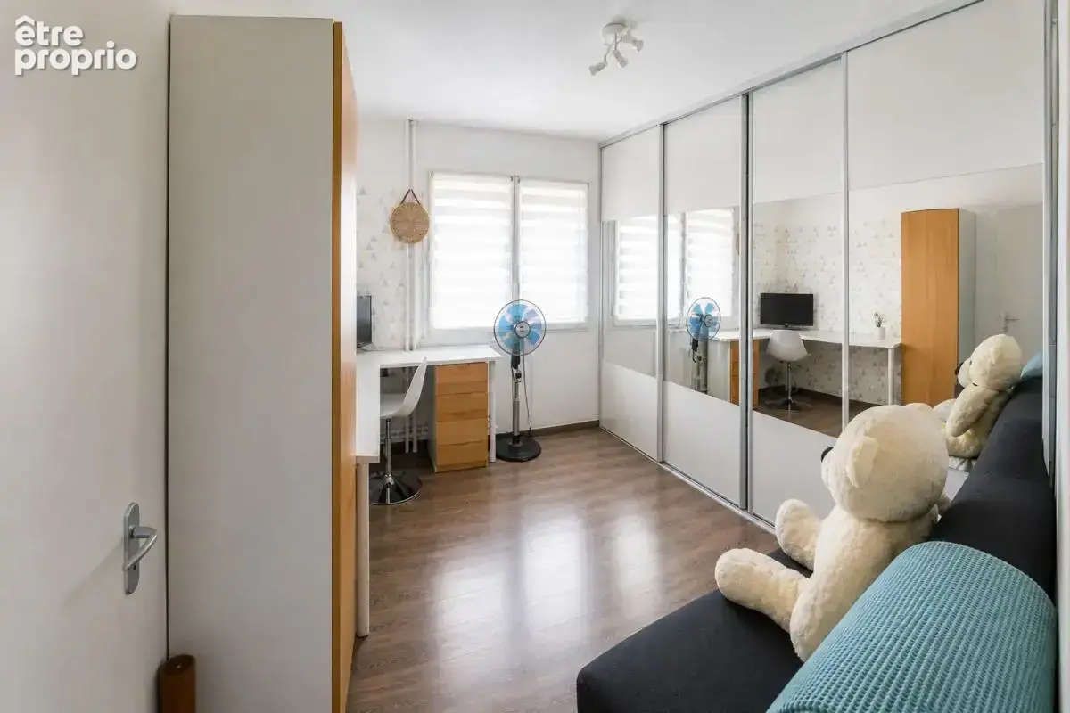 Appartement de 3 pièces de 66 m² à Toulon - photo 6