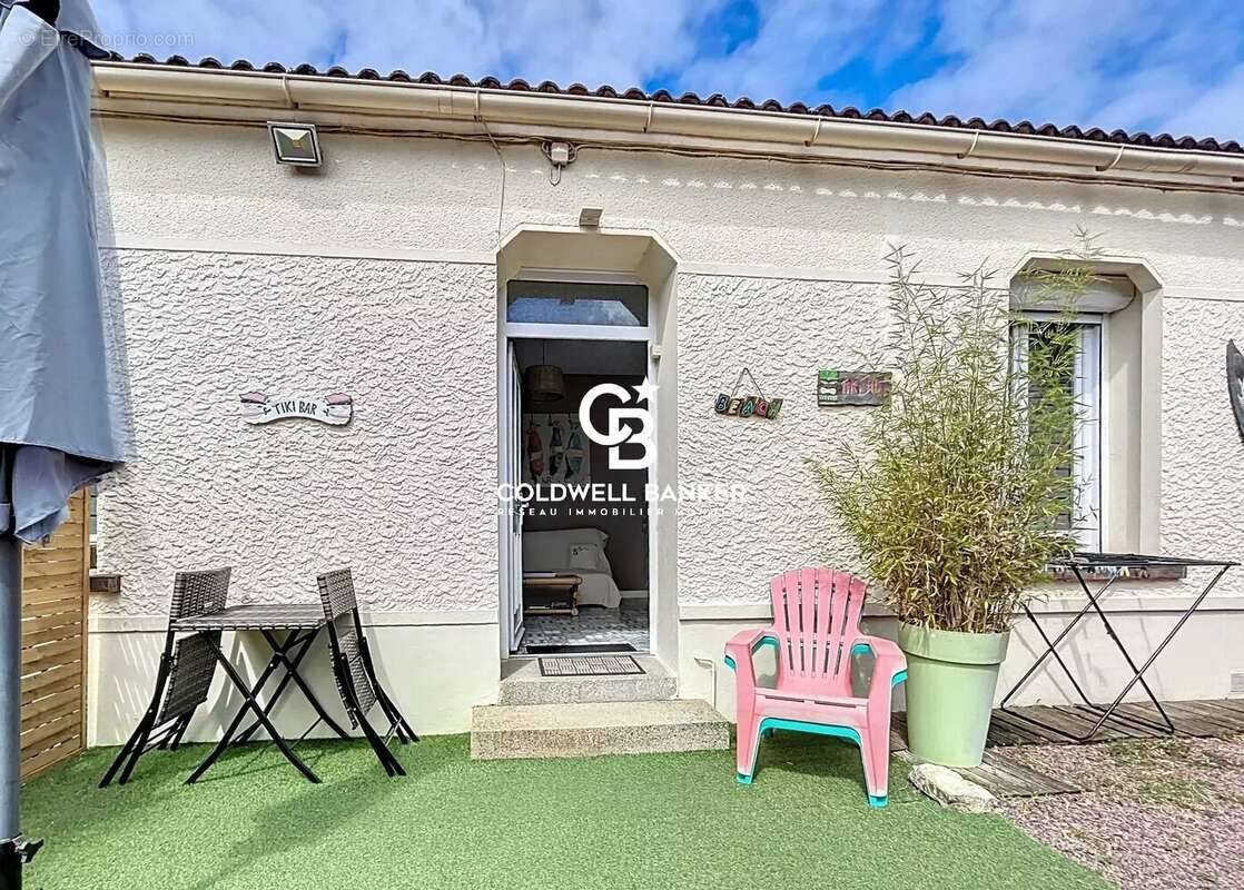 Maison à LONGEVILLE-SUR-MER