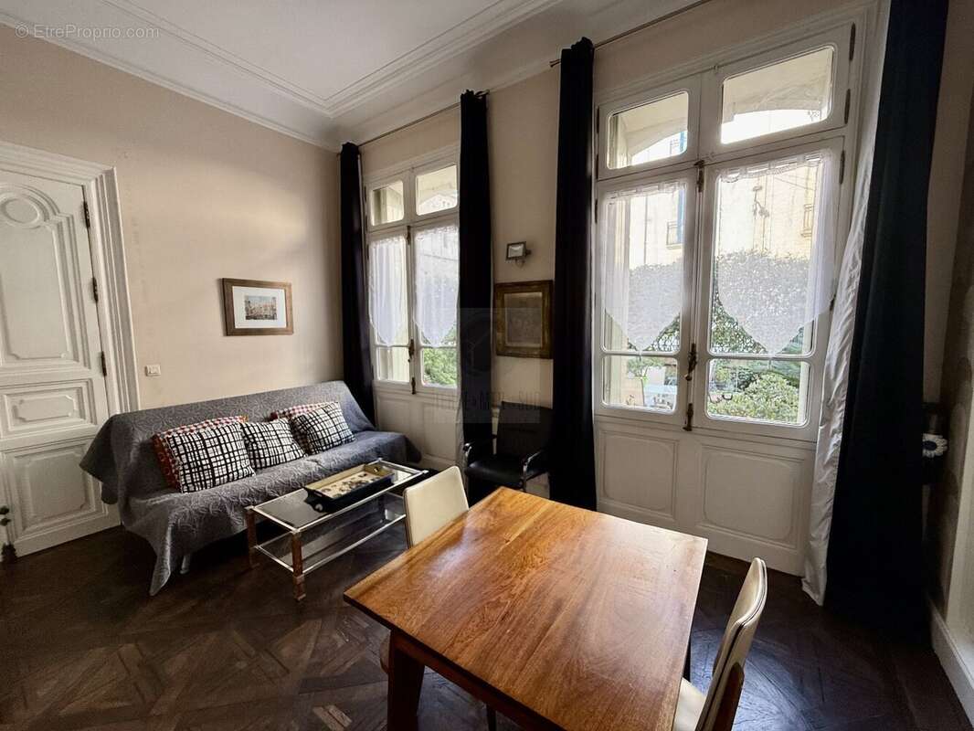 Appartement à BEZIERS