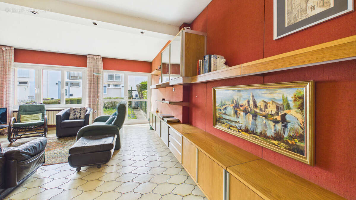 Maison à ARS-SUR-MOSELLE