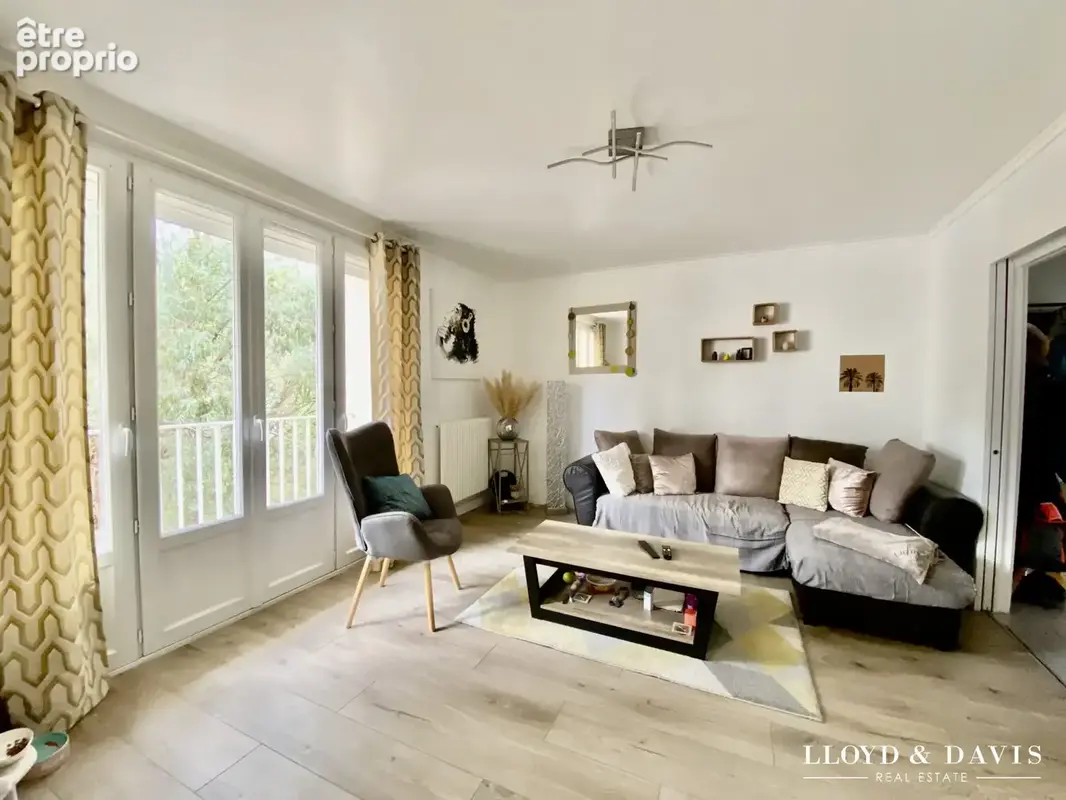Appartement 3 pièces 71 m² à vendre à Nantes (44300) - photo 2