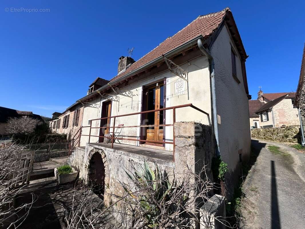 Maison à vendre 3 pièces HAUTEFORT (24) - photo 4