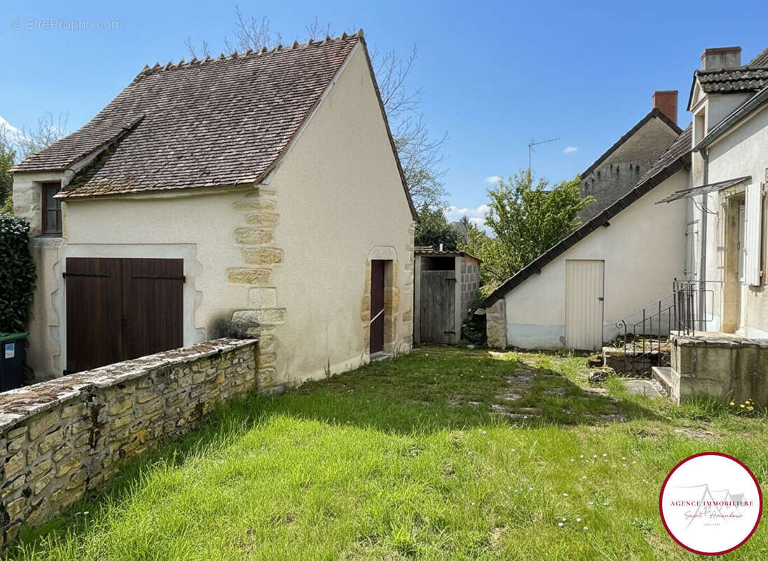 Maison à LA CELLE