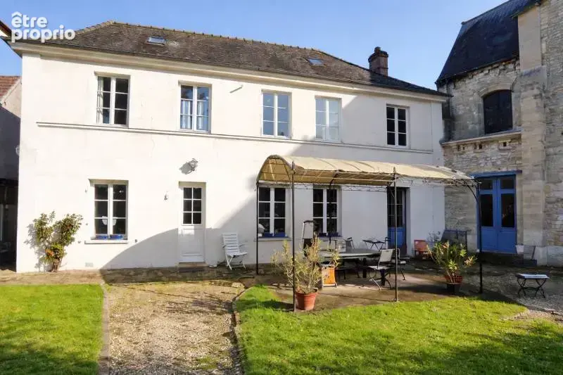 Maison à DANGU