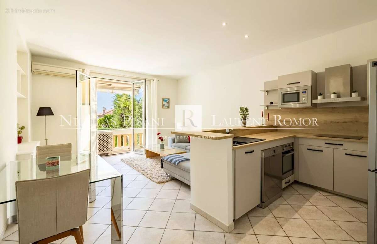 Appartement à BEAULIEU-SUR-MER