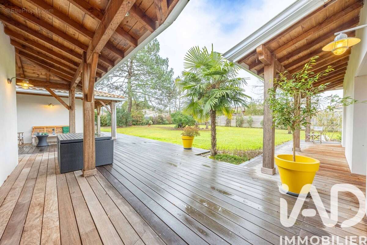 Photo 2 - Maison à BLANQUEFORT