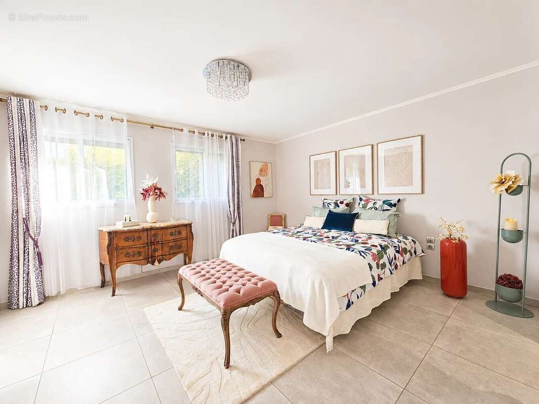Appartement à HYERES