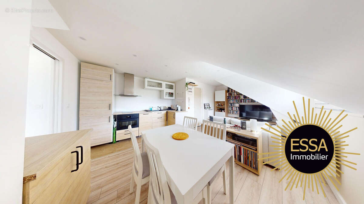 Appartement à VELIZY-VILLACOUBLAY