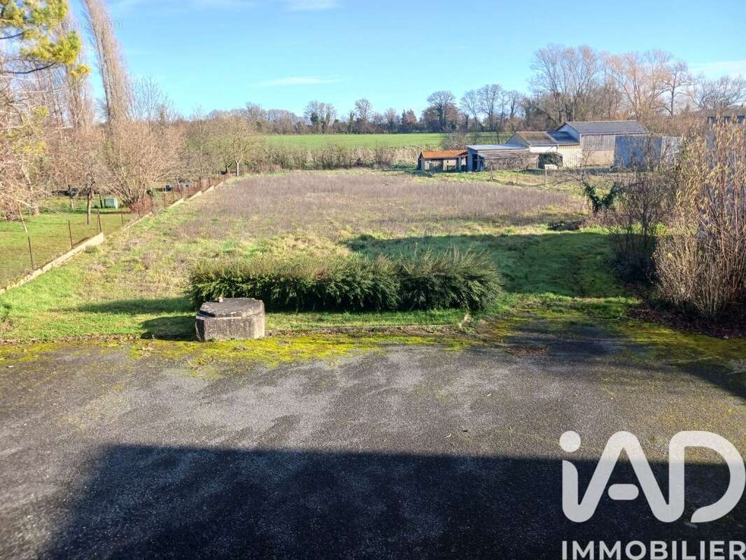 Photo 9 - Maison à USSON-DU-POITOU