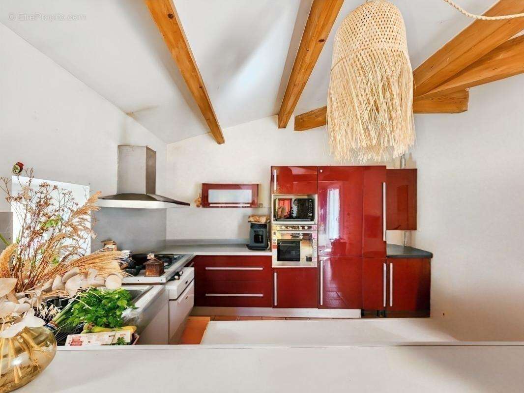 Maison à SAINTE-ANASTASIE