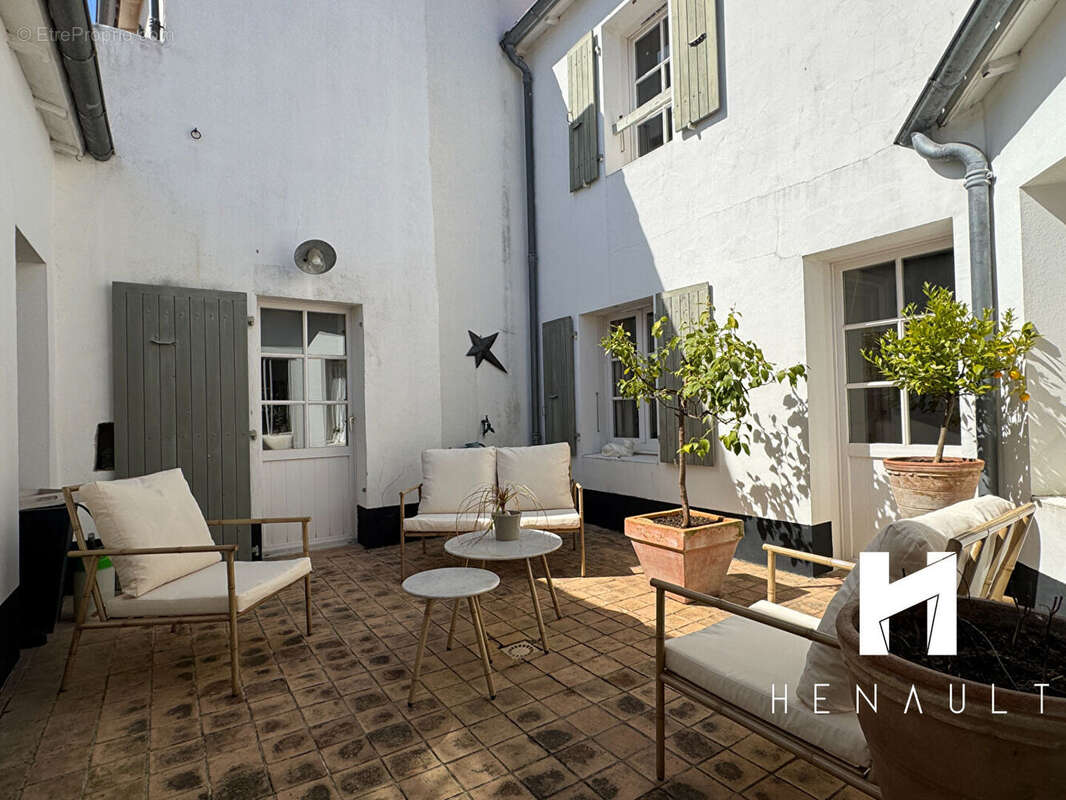 Maison à LE BOIS-PLAGE-EN-RE