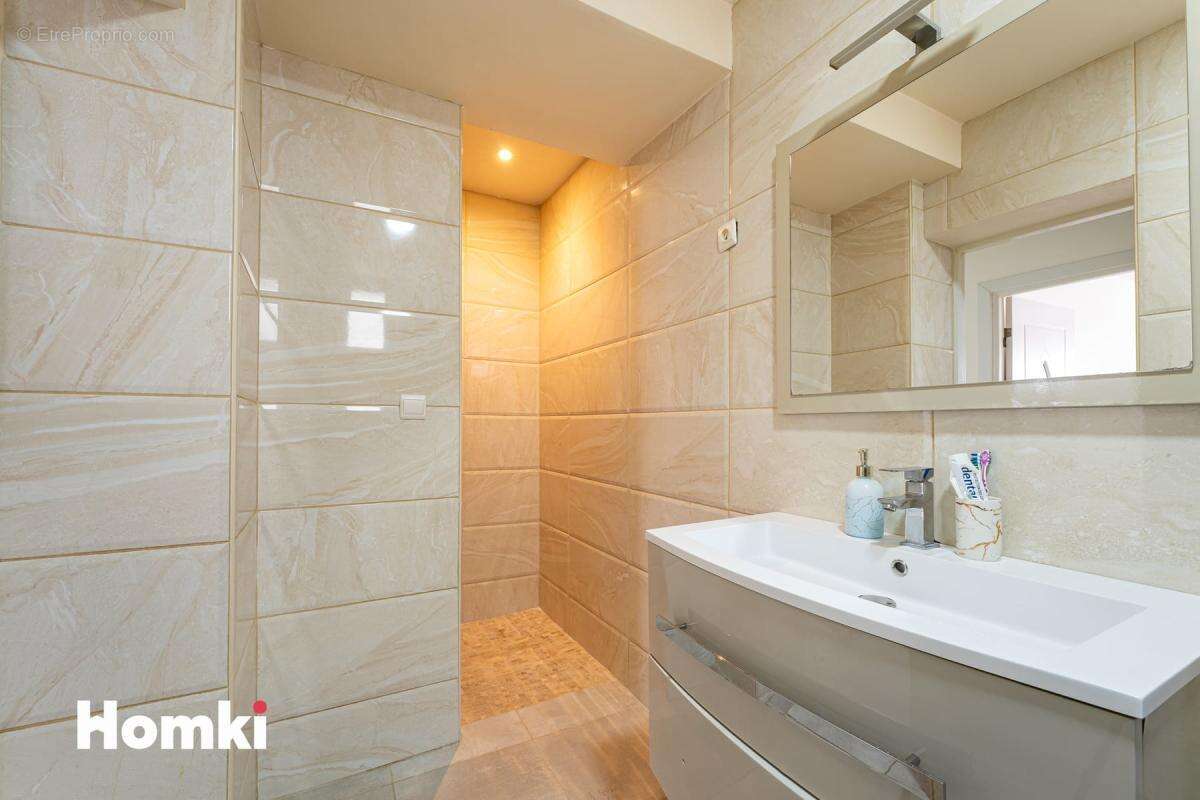Appartement T4 de 93m² à Marseille 13013, Chemin de Château Gombert - photo 5