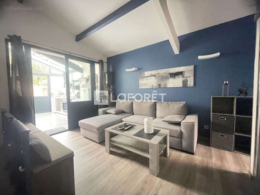 Maison à SAINT-GEORGES-DE-DIDONNE