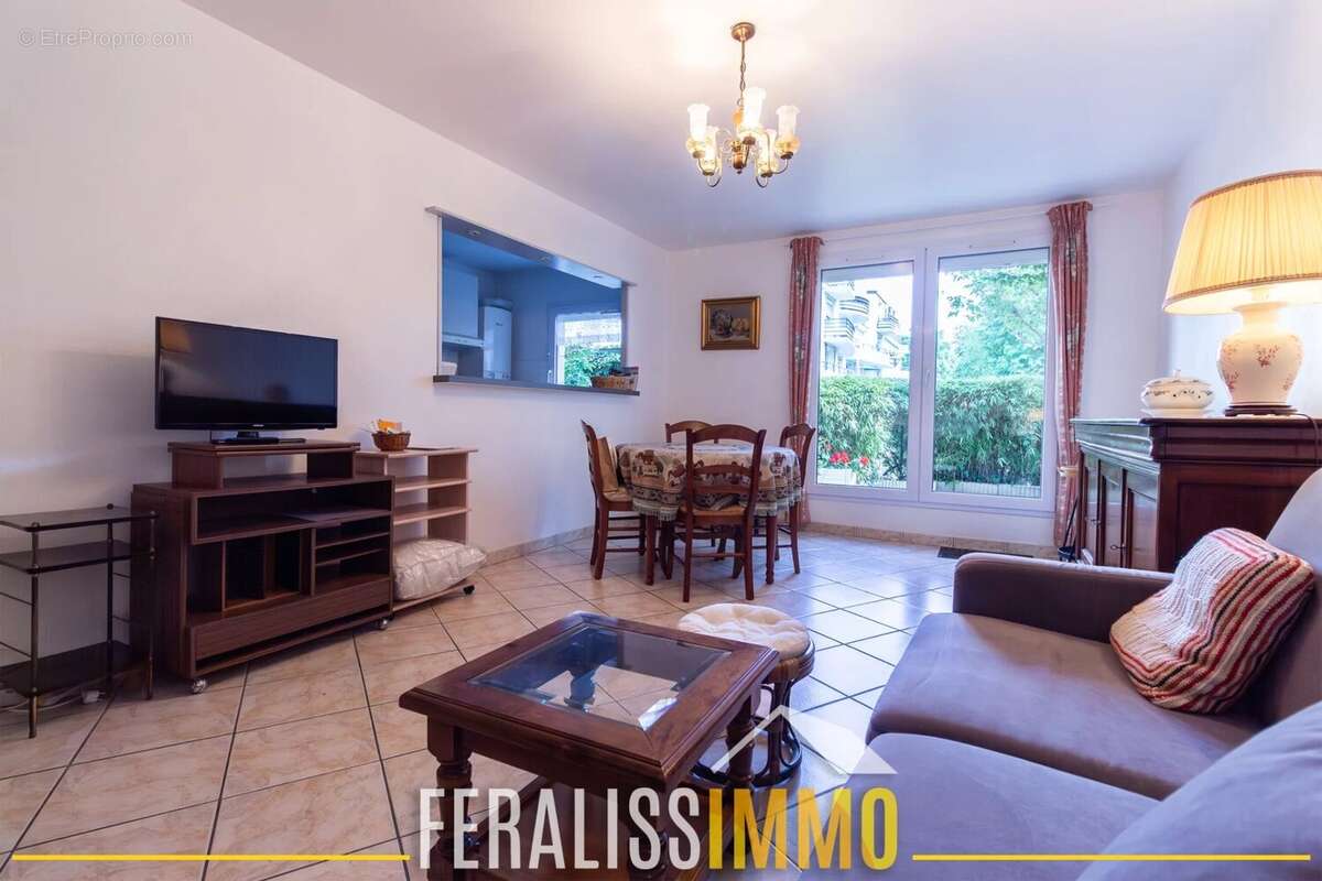 Appartement à JOUY-LE-MOUTIER