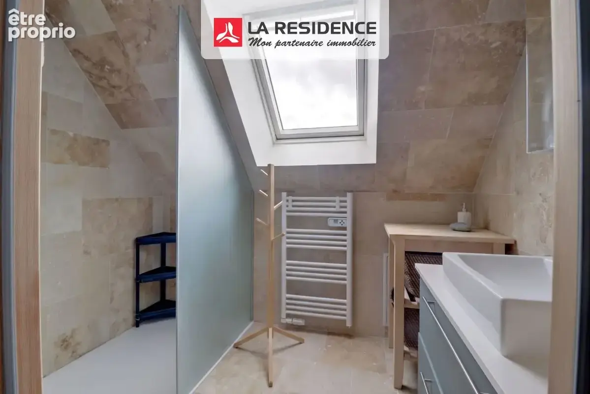 Maison 6 pièces 137 m² à vendre à Breval (78980) - photo 7