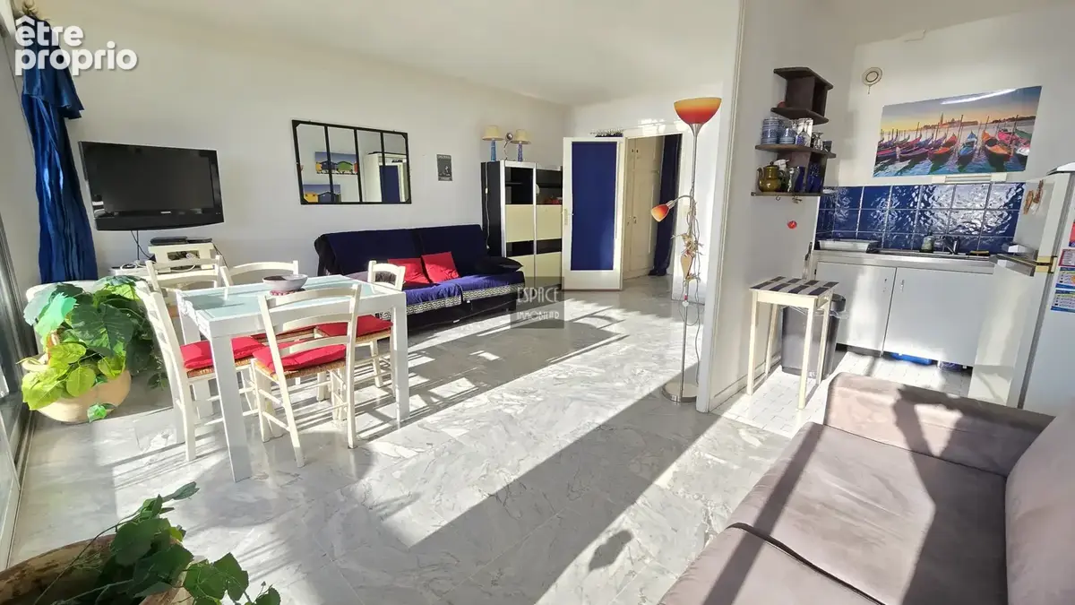 Front de mer: Grand Studio - cave - parking en option - photo 8