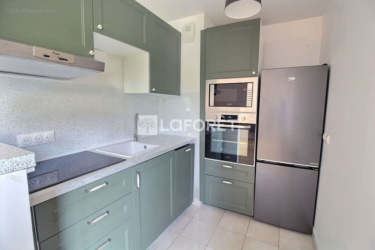 Appartement à RUEIL-MALMAISON