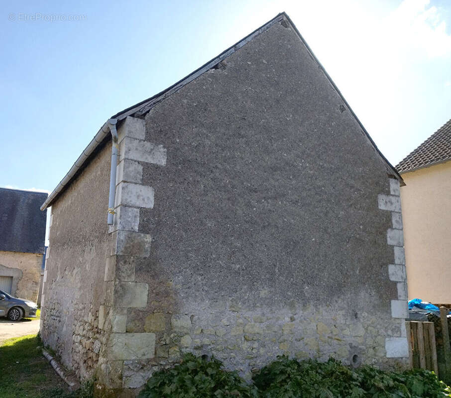 Terrain à LA VILLE-AUX-DAMES