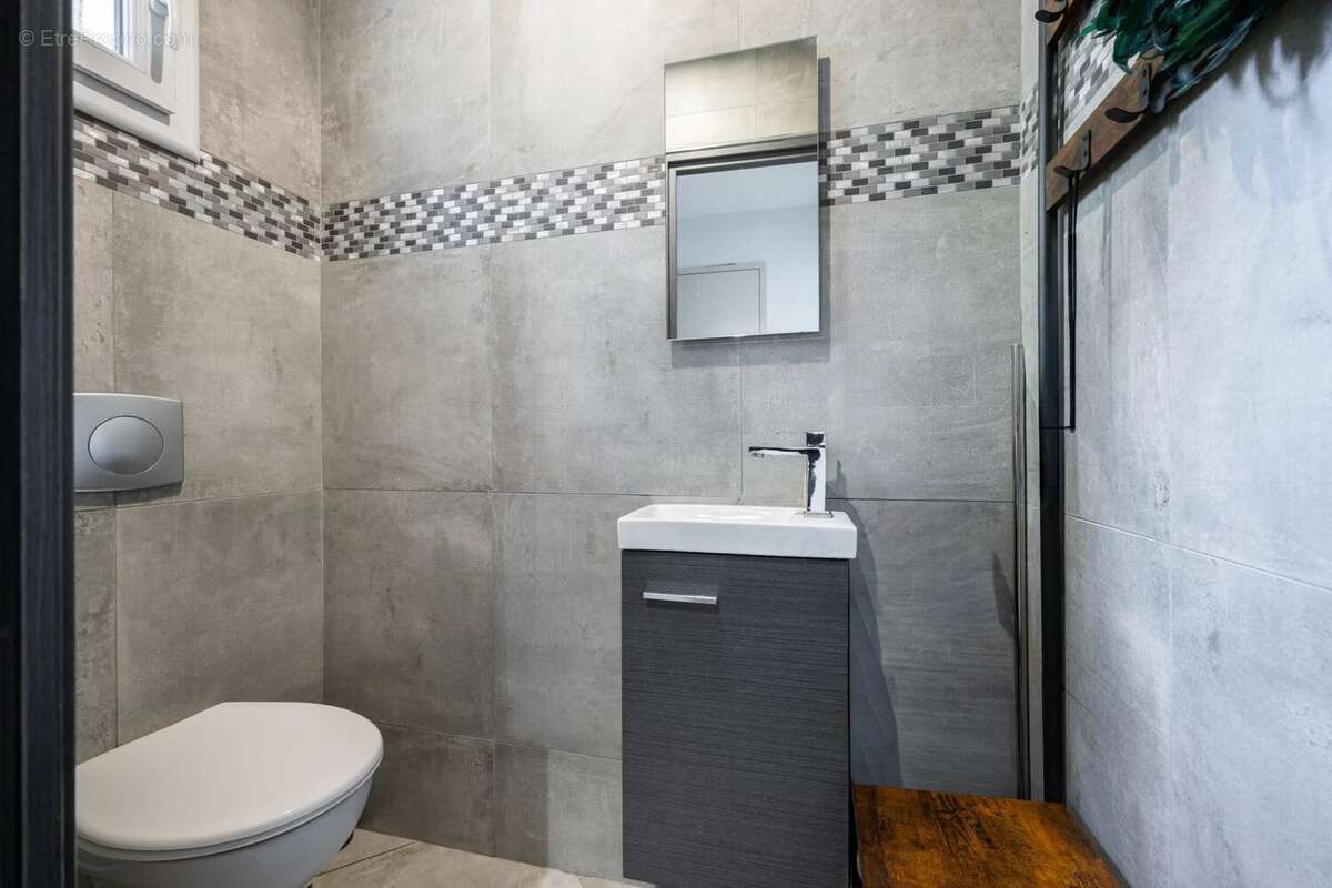 Appartement à CAP-D'AIL