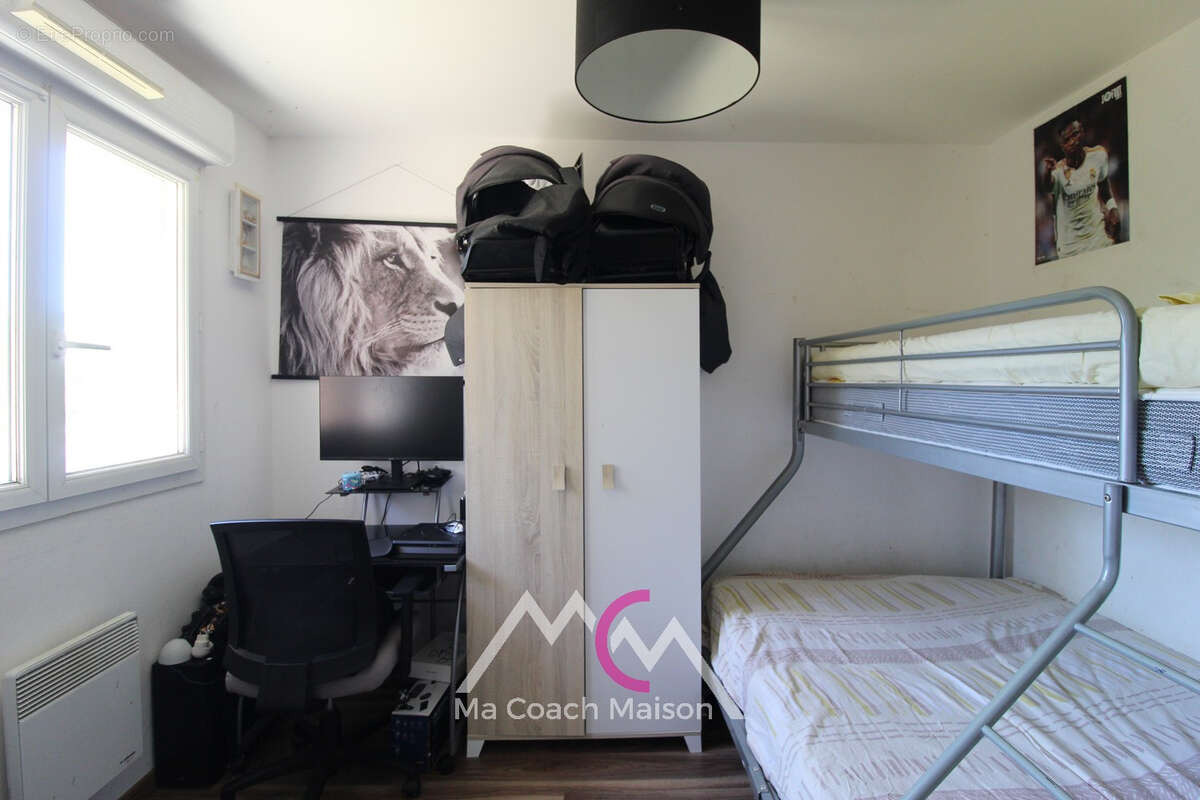 SAINTE-ANNE-SUR-BRIVET proche centre ville, maison avec vie de plain-pied d'environ 117 m2 - photo 8