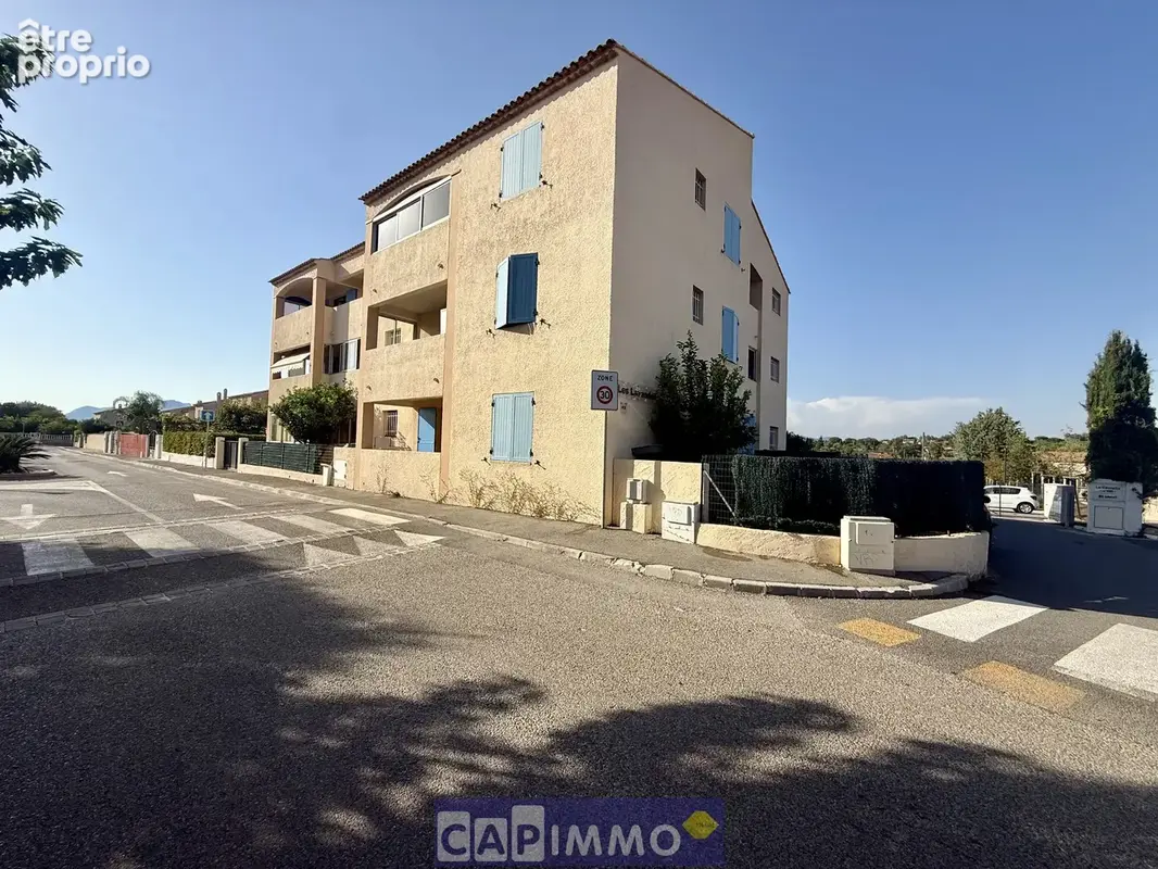 Appartement à LA CRAU