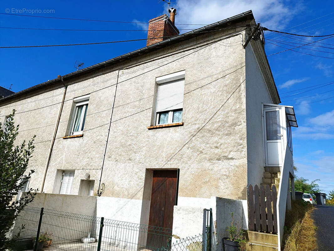 Maison à SAINT-PIERRE-DES-CORPS