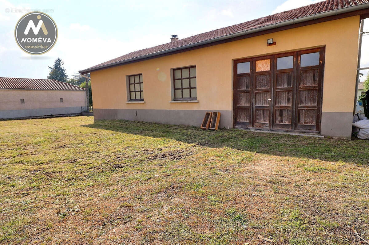Maison à MONTFAUCON-EN-VELAY