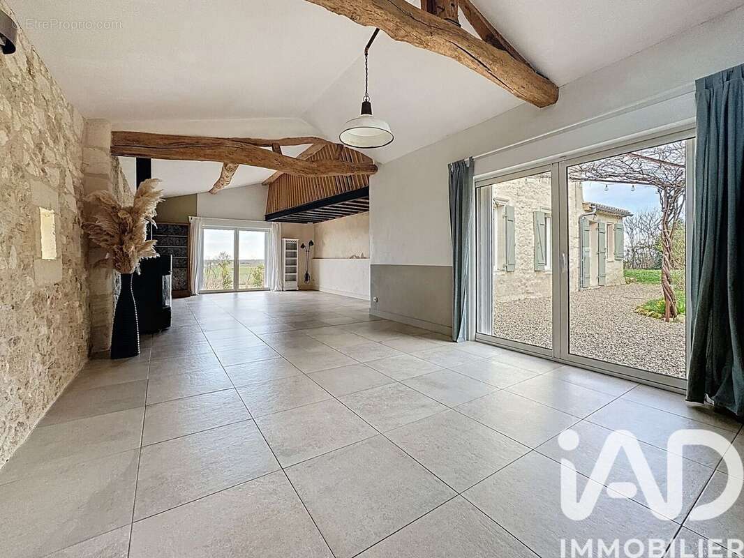 Photo 2 - Maison à LIBOURNE