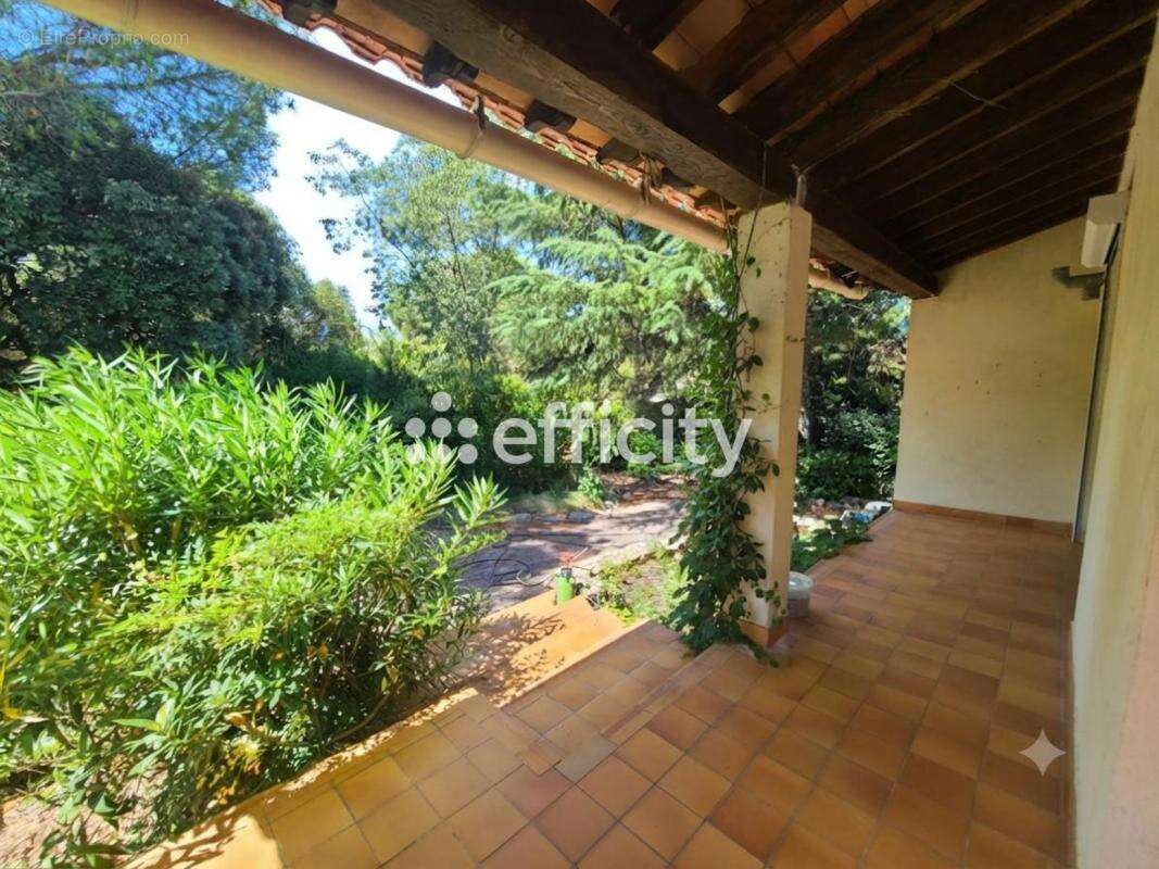 Maison 7 pièces 170 m² à vendre à Baillargues (34670) - photo 7