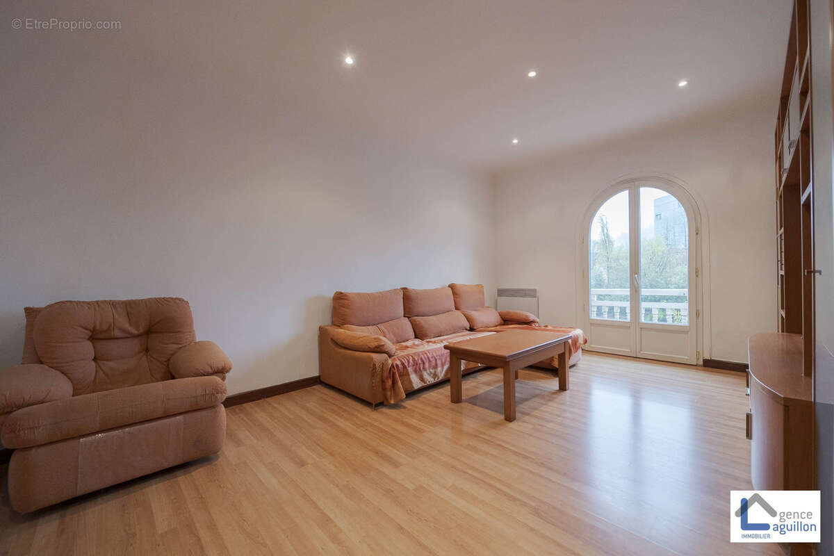 Appartement à BIRIATOU