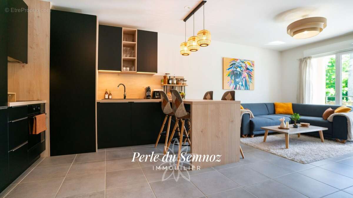 Appartement à SEYNOD