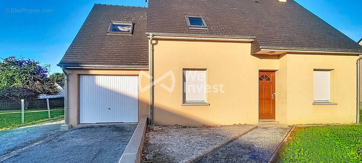 Maison à DERVAL