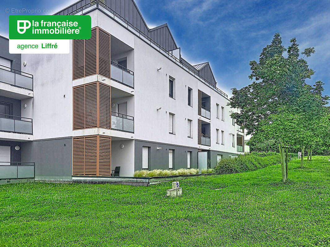 Appartement à LIFFRE