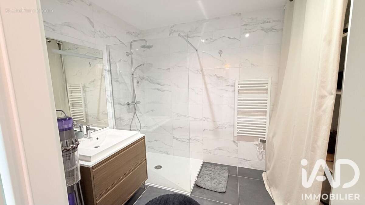 Appartement 43 m² à Cuvry  - photo 6