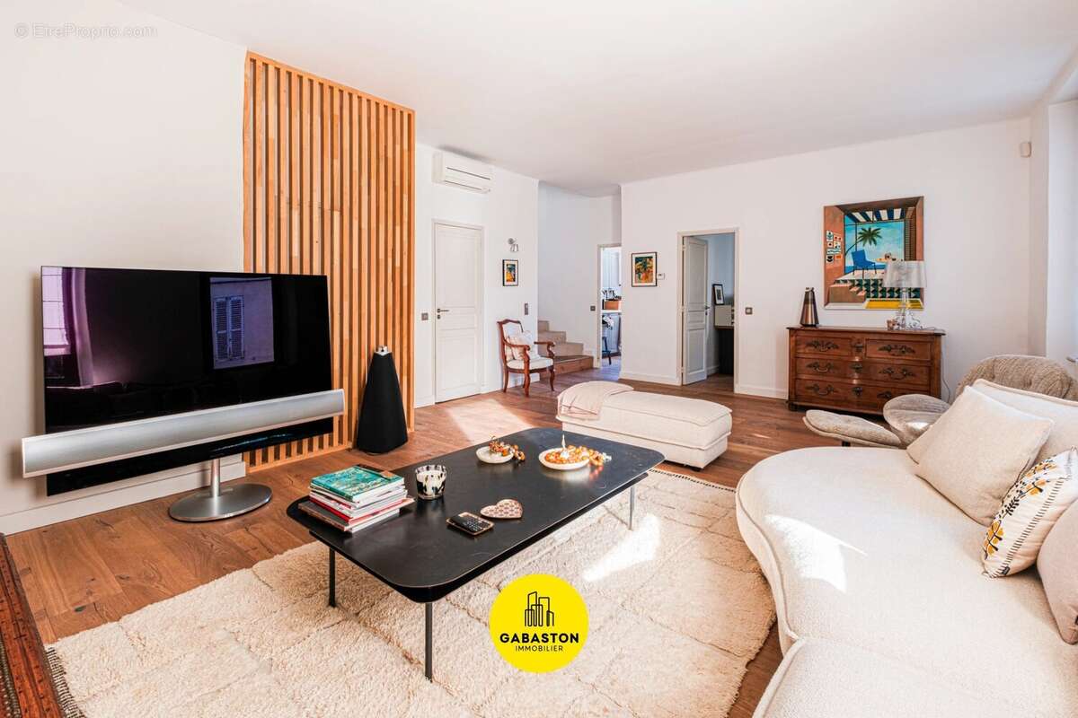 Maison à MARSEILLE-6E