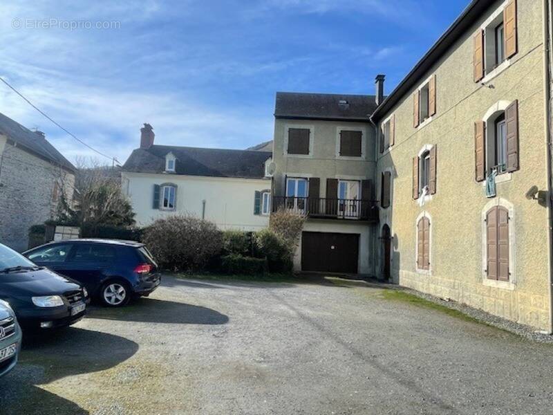 Appartement à LOURDES