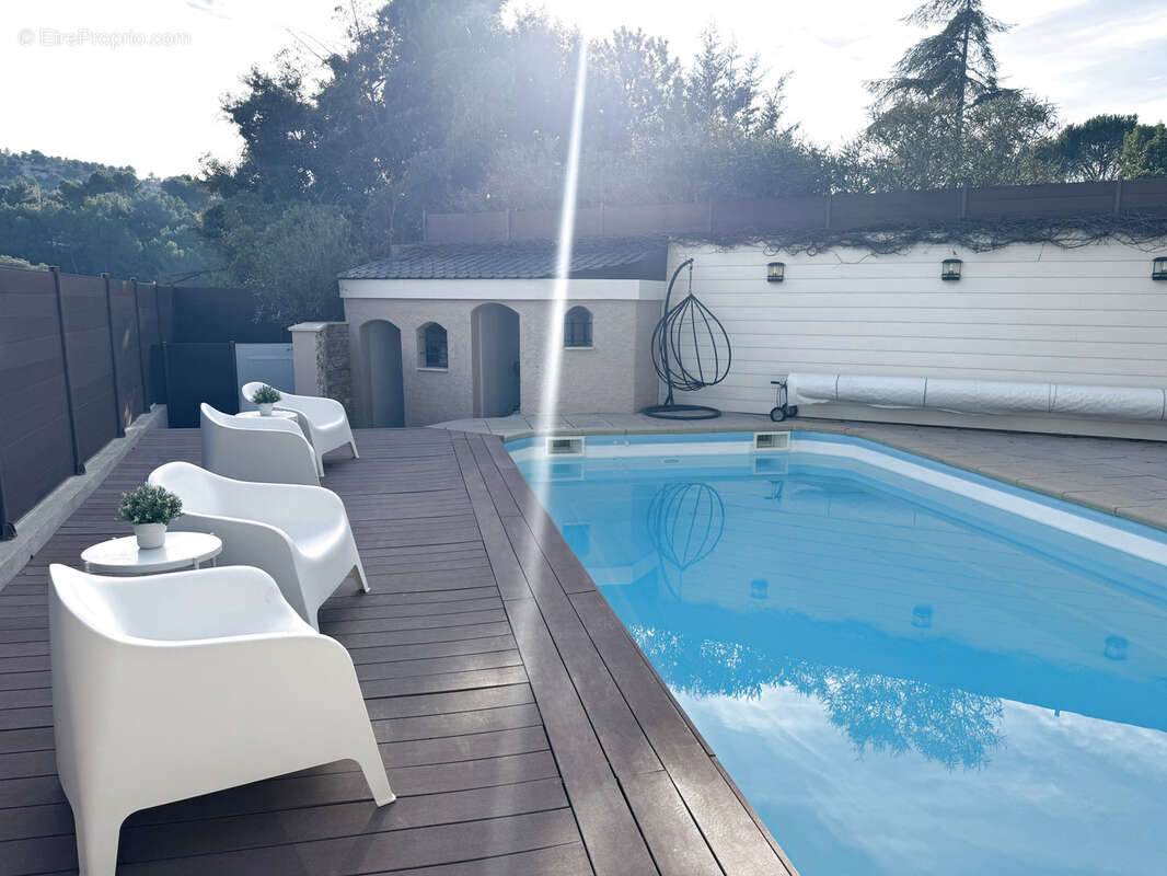 Maison à CARNOUX-EN-PROVENCE