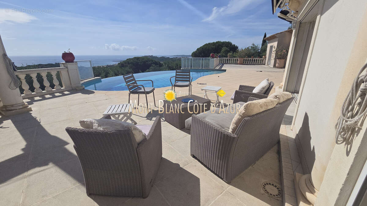 Villa vue mer paoramique 5 chambres grand terrain piscine calme - photo 5