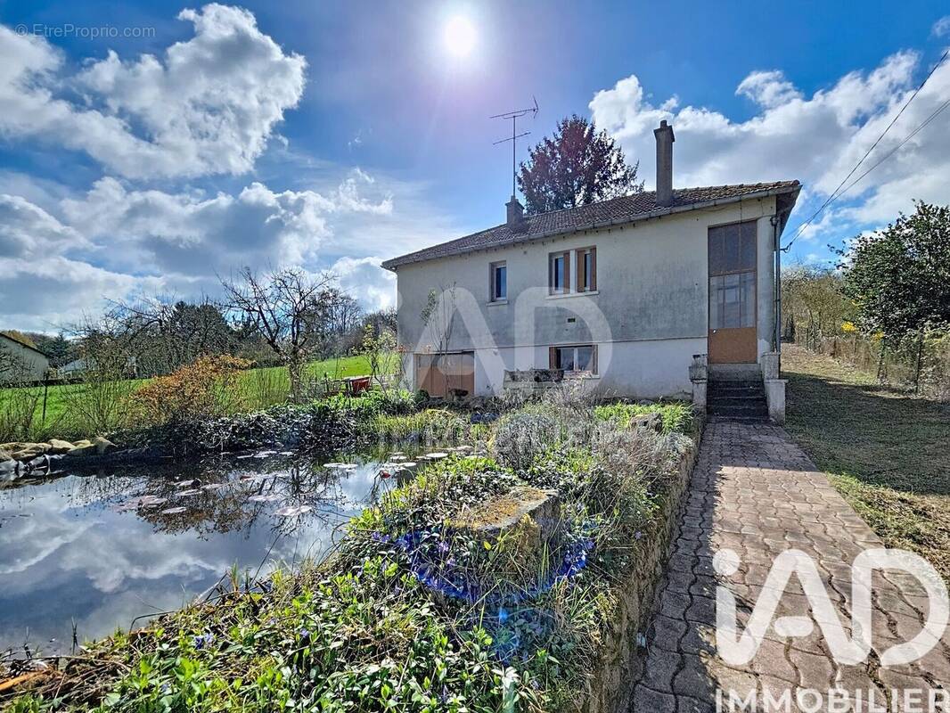 Photo 1 - Maison à CHARMOY