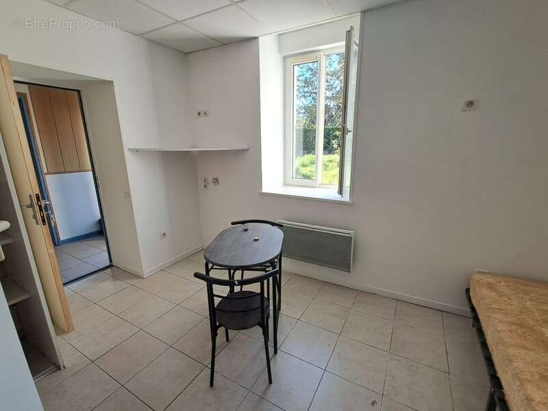 Appartement à GOURDAN-POLIGNAN