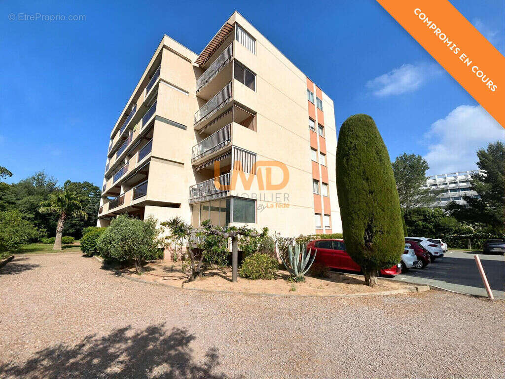 Fréjus T2 avec terrasse parking cave résidence sécurisée - photo 19