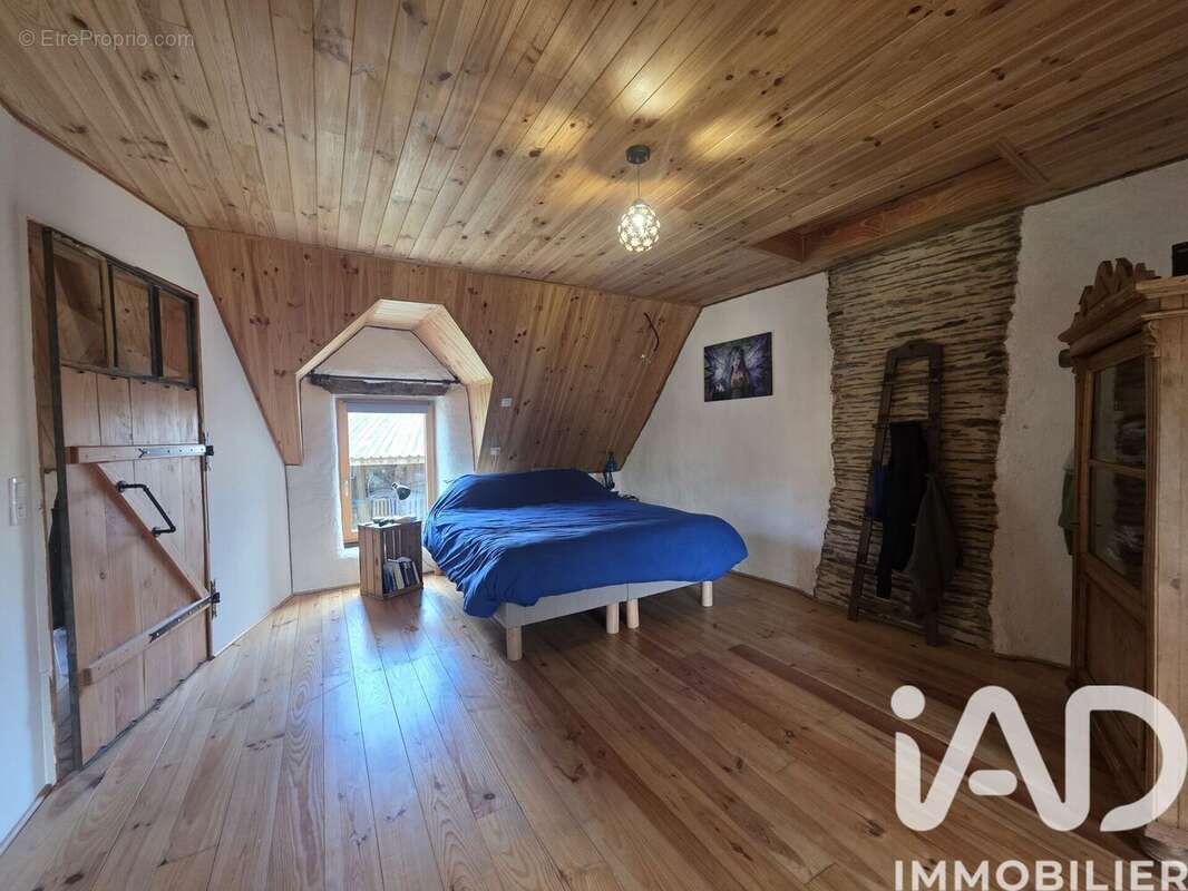 Photo 4 - Maison à CARENTOIR