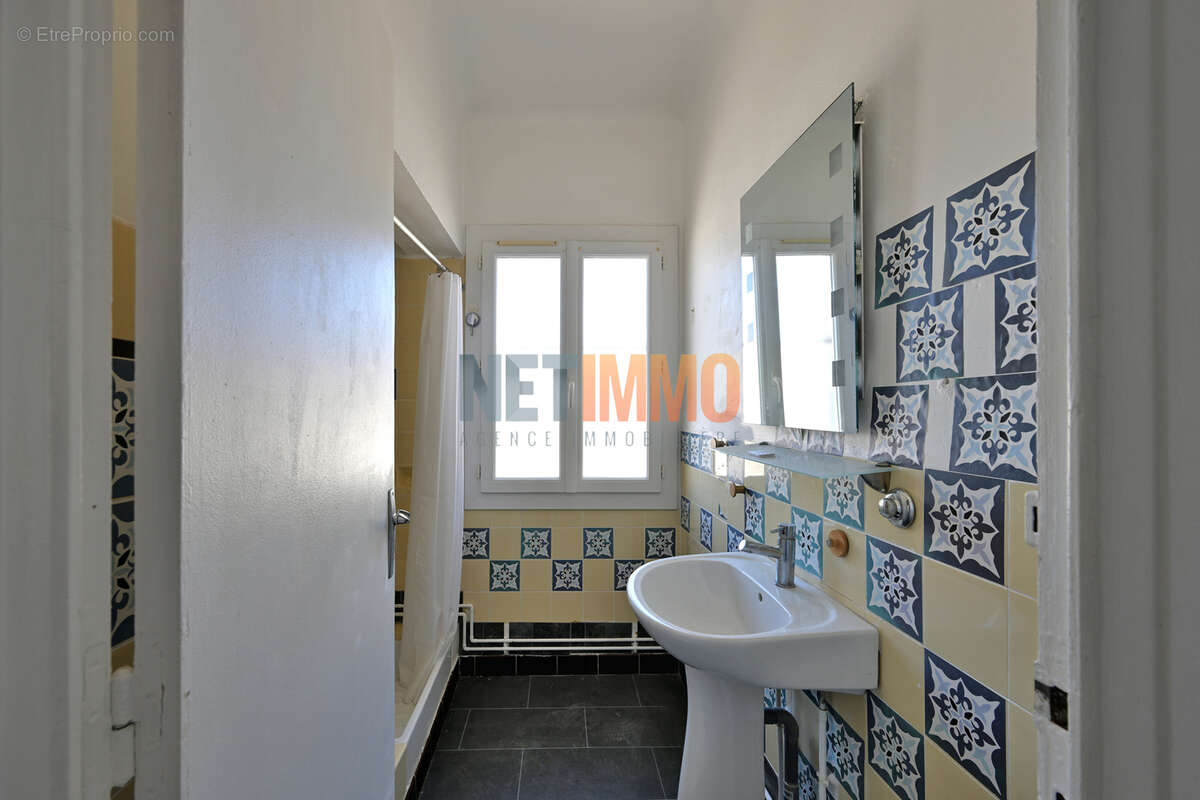 Maison de village avec extérieur - 3 chambres - Aimargues - photo 5