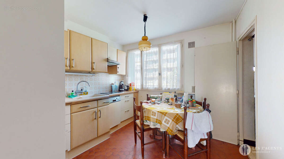 Appartement à SAINT-MARTIN-D'HERES