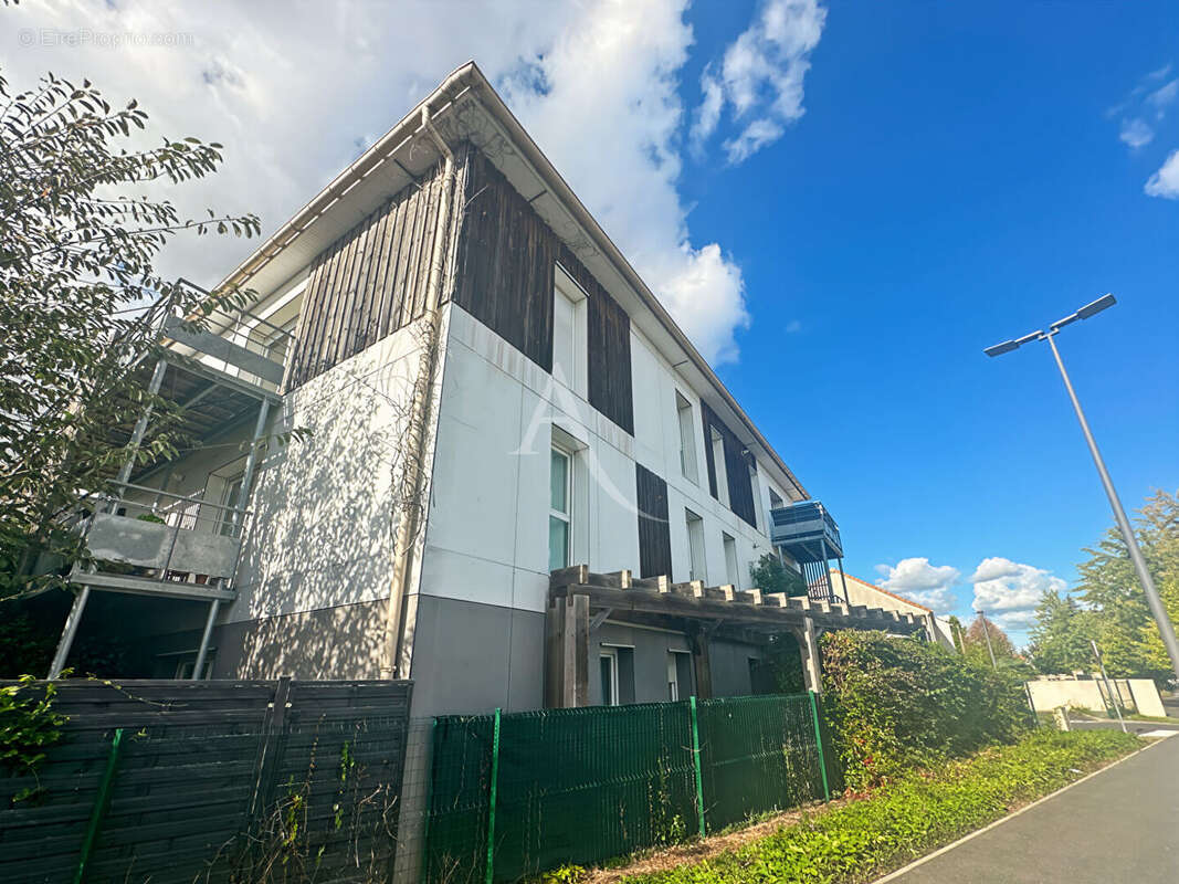 Appartement à GUIGNES